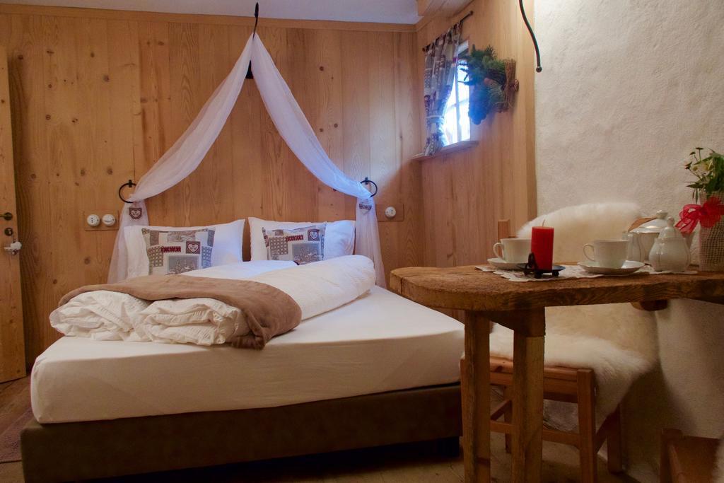 Agriturismo Baita De L'All Isolaccia Kültér fotó